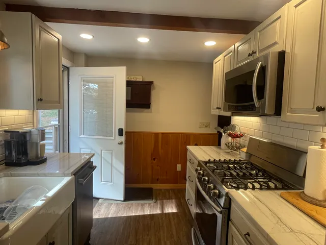 $559,000 | 43 Haskell Avenue, Raymond, ME 04071