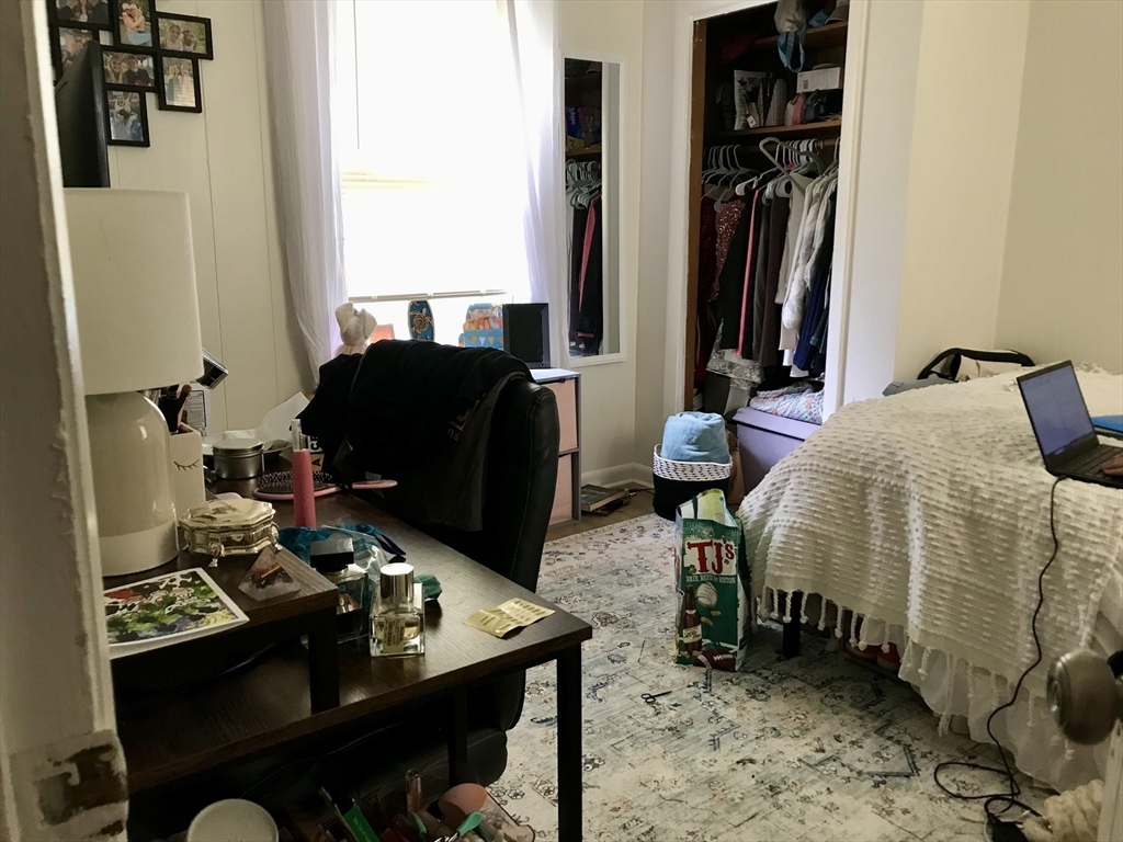 79 Cushing Street Waltham, MA 02453 - Photo 6 of 12