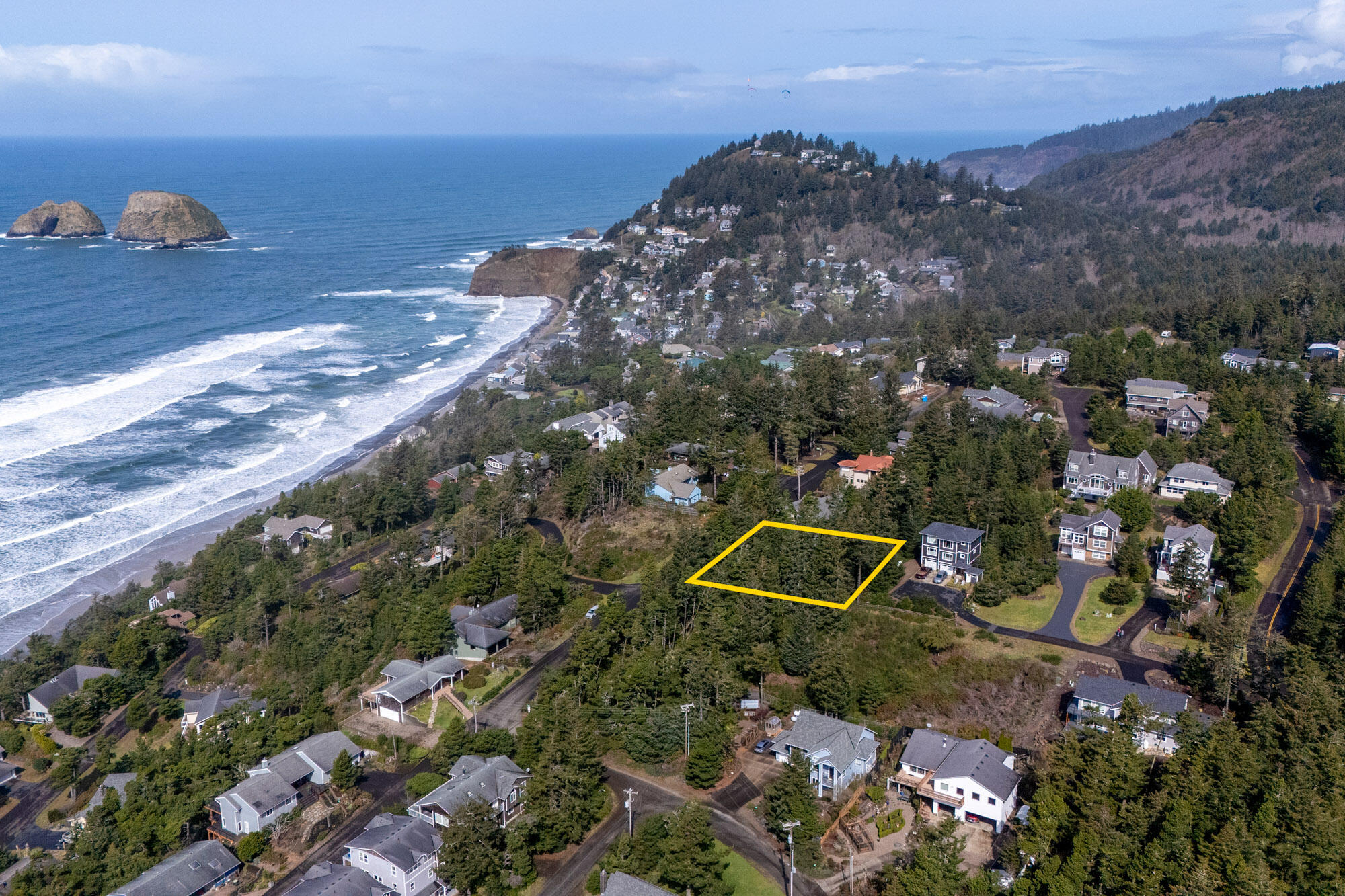 303 Ridgewood Road Tillamook, OR 97141 - Photo 9 of 10 DJI_20250329115955_0038_D-2-Edit