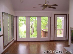 943 Lyndhurst Road Waynesboro, VA 22980 - Photo 4 of 9 Gallery Image 4