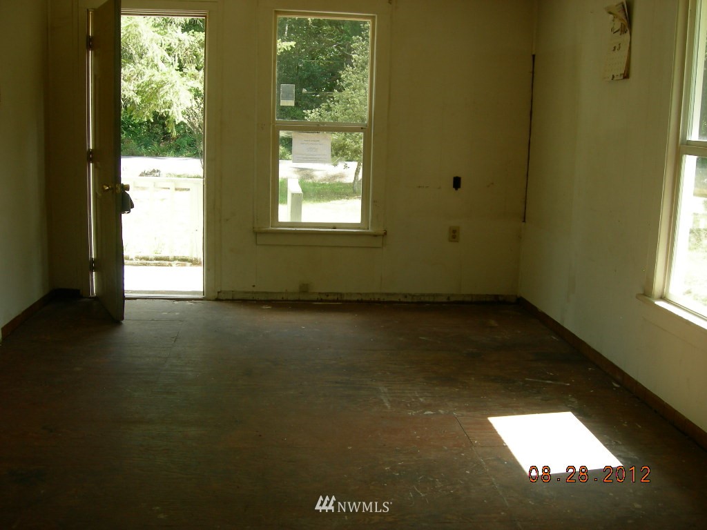 169 Tryon Road Onalaska, WA 98570 - Photo 8 of 10 Gallery Image 8