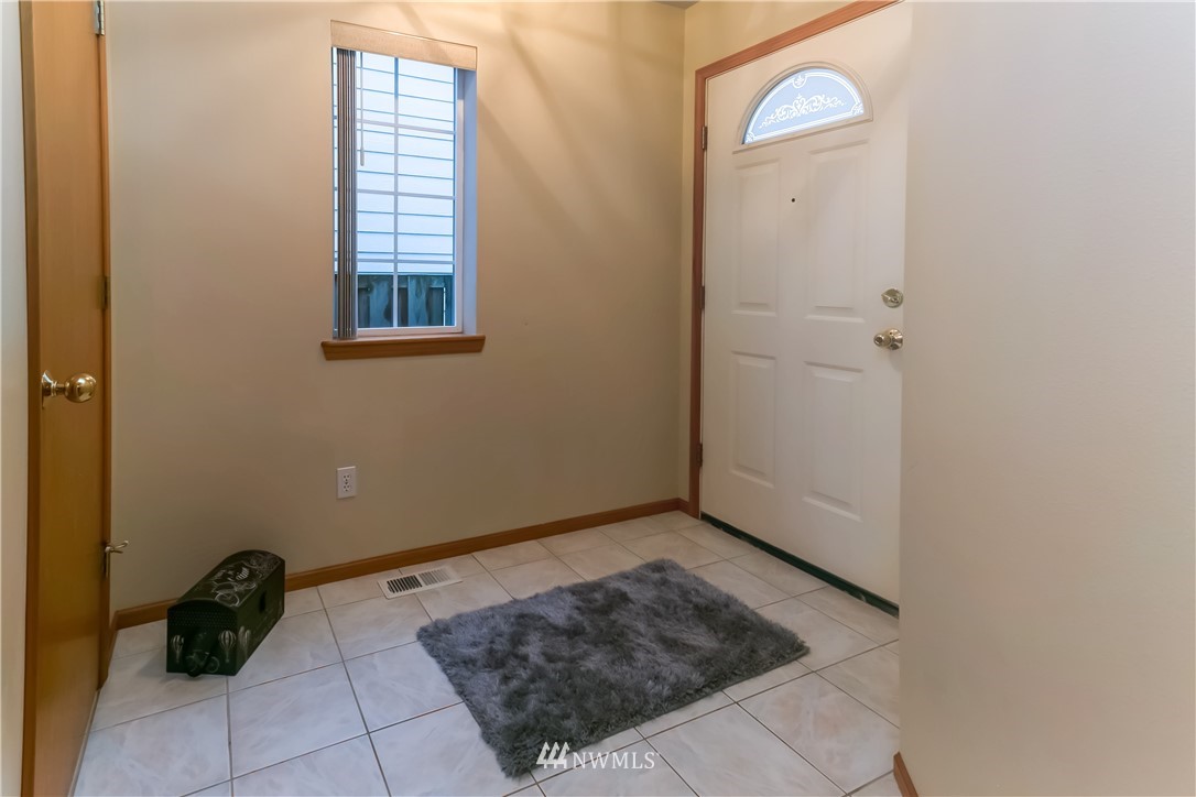 3021 Racine Street Bellingham, WA 98226 - Photo 6 of 25 Gallery Image 6