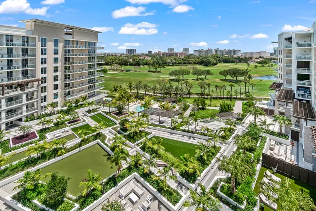 $3,195,000 | 200 Southeast Mizner Boulevard, Unit 216, Boca Raton, FL 33432