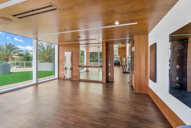 $3,195,000 | 200 Southeast Mizner Boulevard, Unit 216, Boca Raton, FL 33432