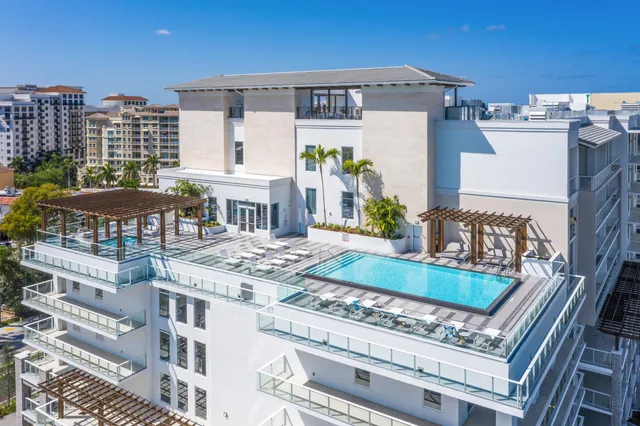$3,195,000 | 200 Southeast Mizner Boulevard, Unit 216, Boca Raton, FL 33432