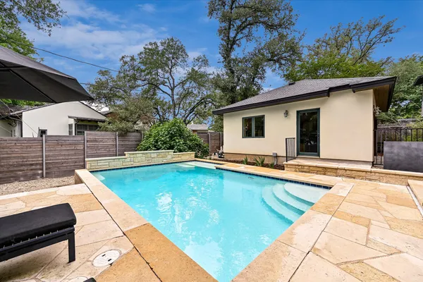 $1,995,000 | 2401 Westover Road, Austin, TX 78703