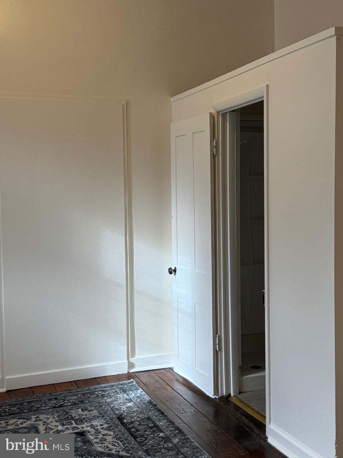 15 West Union Street, Unit 1 Burlington, NJ 08016 - Photo 6 of 8 a view of entryway