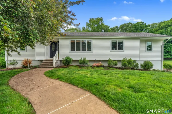 $549,900 | 37 Woodside Drive, Branford, CT 06405