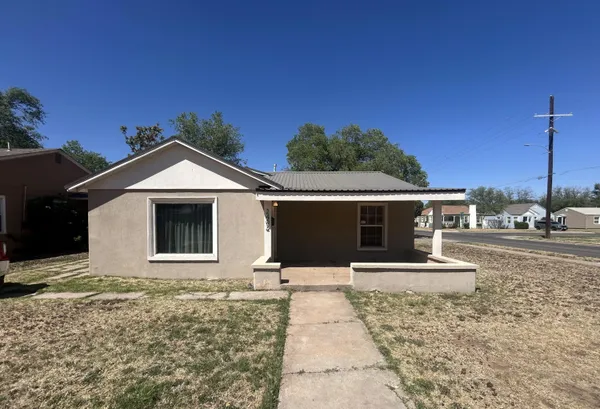 $179,900 | 2402 26th Street, Lubbock, TX 79411