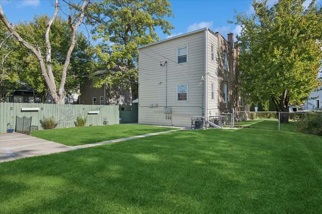 $399,999 | 640 South 14th Avenue, Maywood, IL 60153