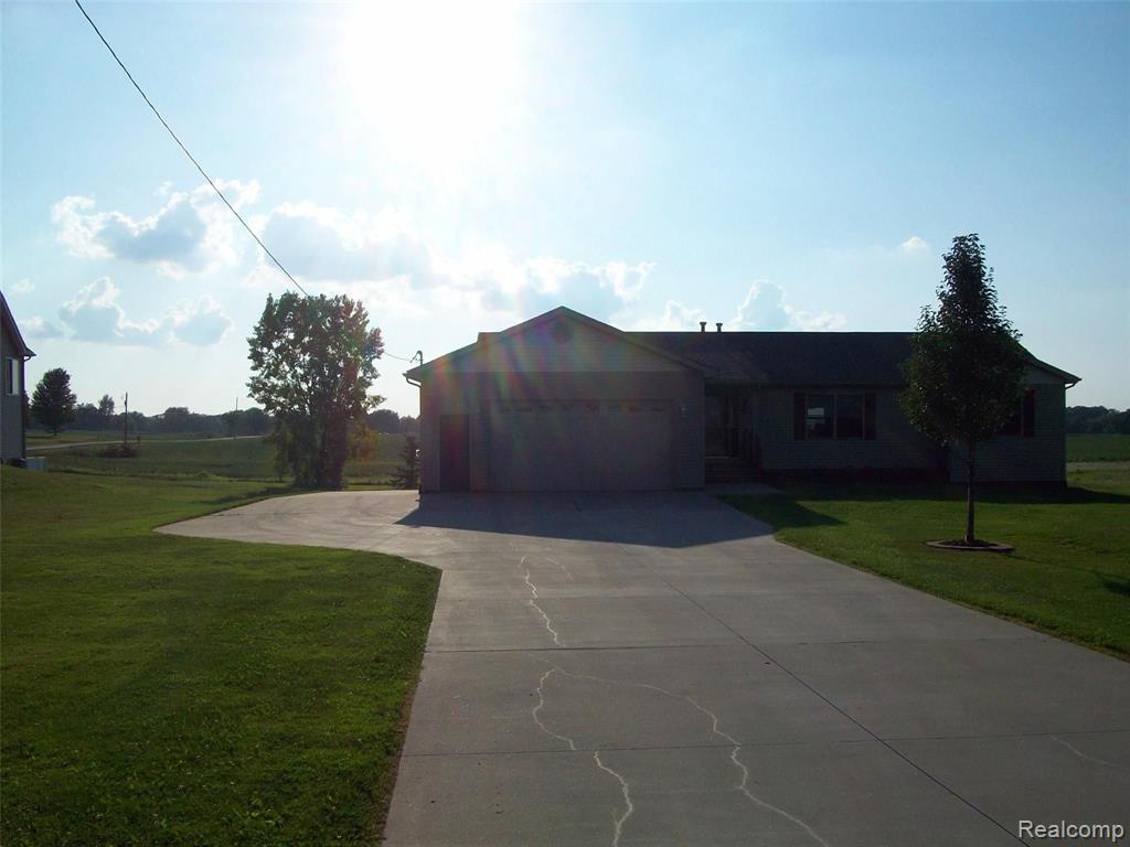 1502 South Cummings Road Davison, MI 48423 - Photo 10 of 49