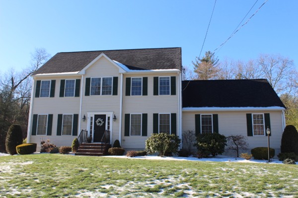 76 Highridge Road Bellingham, MA 02019 - Photo 1 of 25 Gallery Image 1