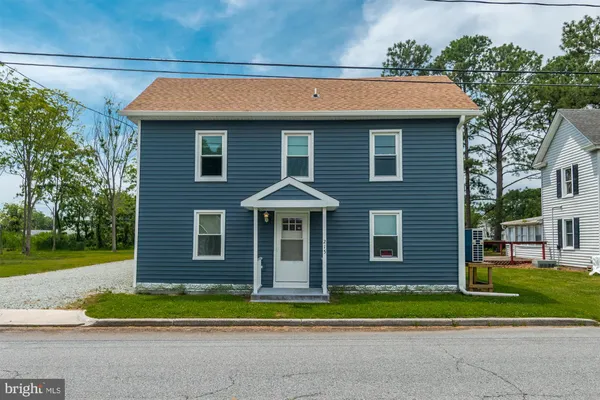 $195,000 | 215 North 1st Street, Crisfield, MD 21817