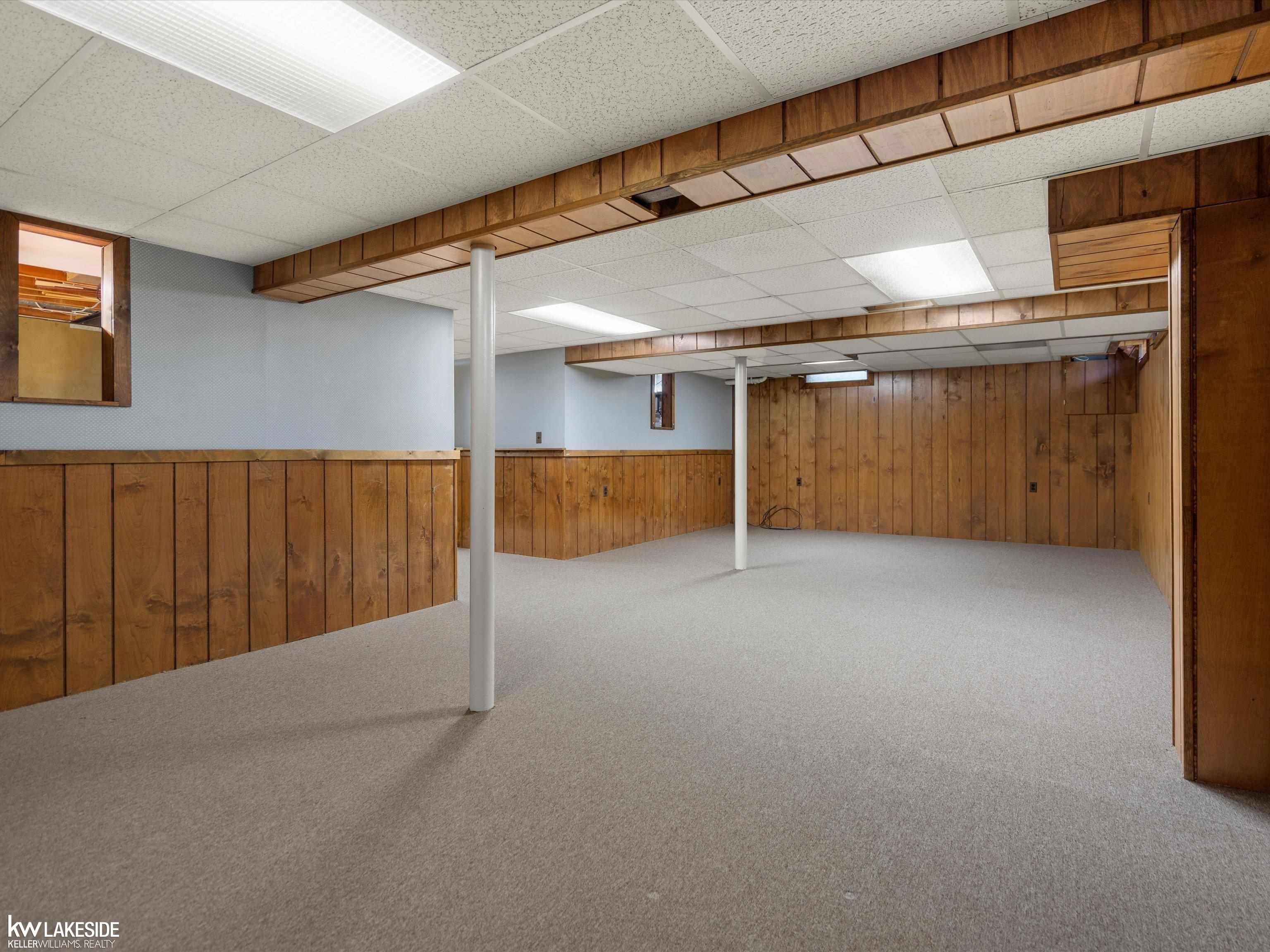 11585 Chicago Road Warren, MI 48093 - Photo 47 of 55