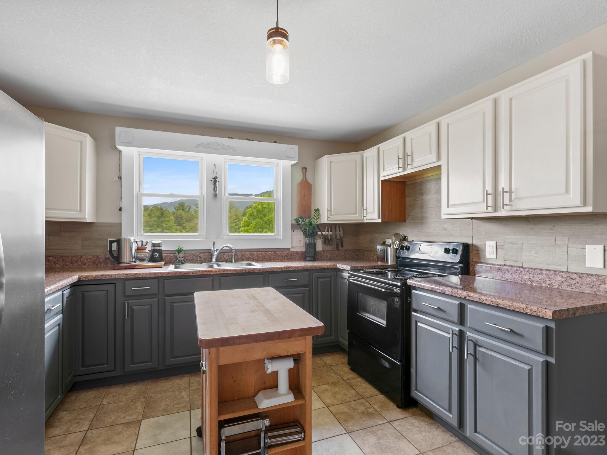 61 Jupiter Road Weaverville, NC 28787 - Photo 15 of 31 Gallery Image 15