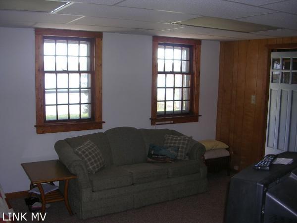 115 Hines Point Road Vineyard Haven, MA 02568 - Photo 18 of 32 http://d1qzqeyxiitrap.cloudfront.net/photos/20213/600/b26a246d.jpg