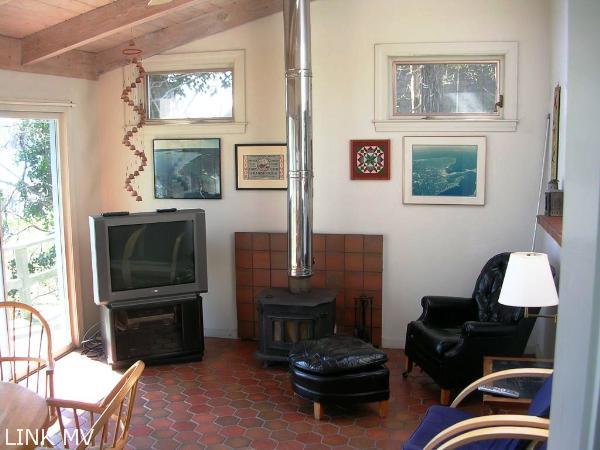 115 Hines Point Road Vineyard Haven, MA 02568 - Photo 30 of 32 http://d1qzqeyxiitrap.cloudfront.net/photos/20213/600/786ed4b3.jpg