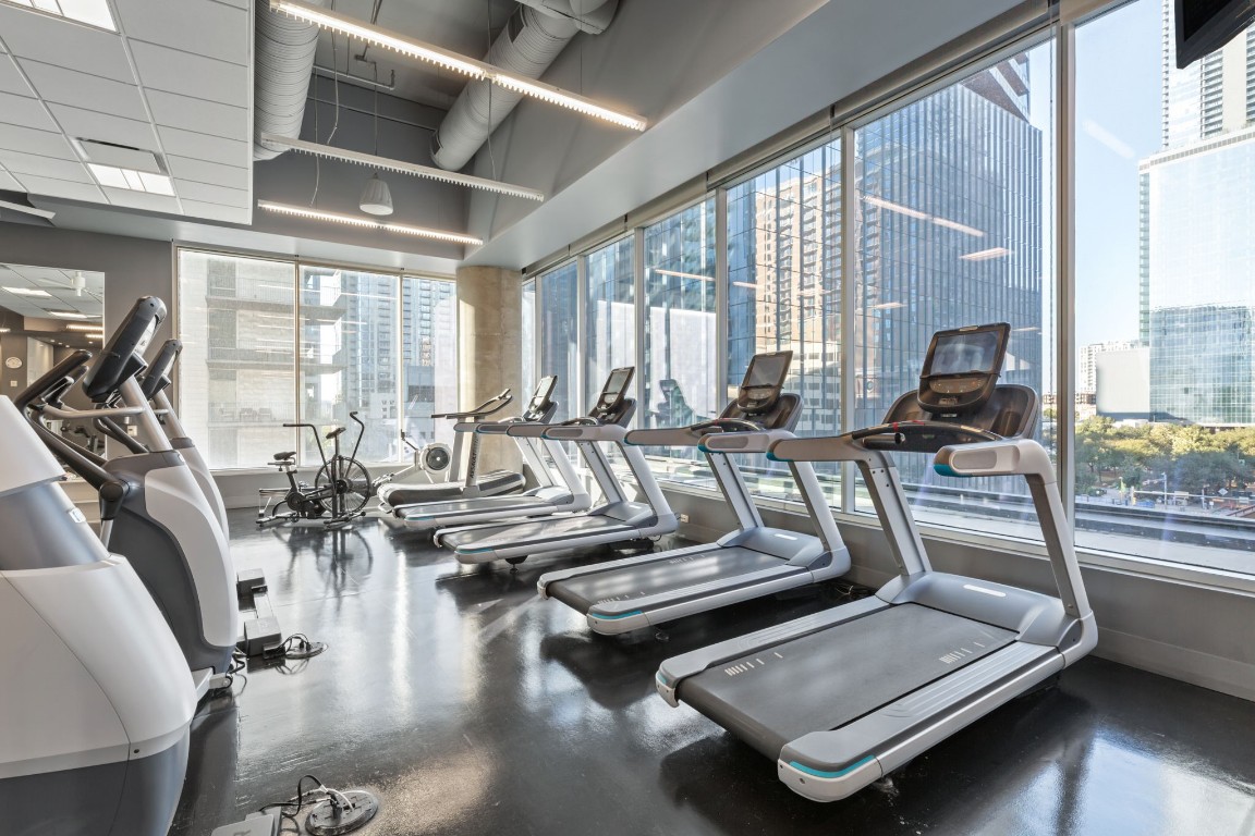 210 Lavaca Street, Unit 1902 Austin, TX 78701 - Photo 35 of 40 a view of a room with gym equipment