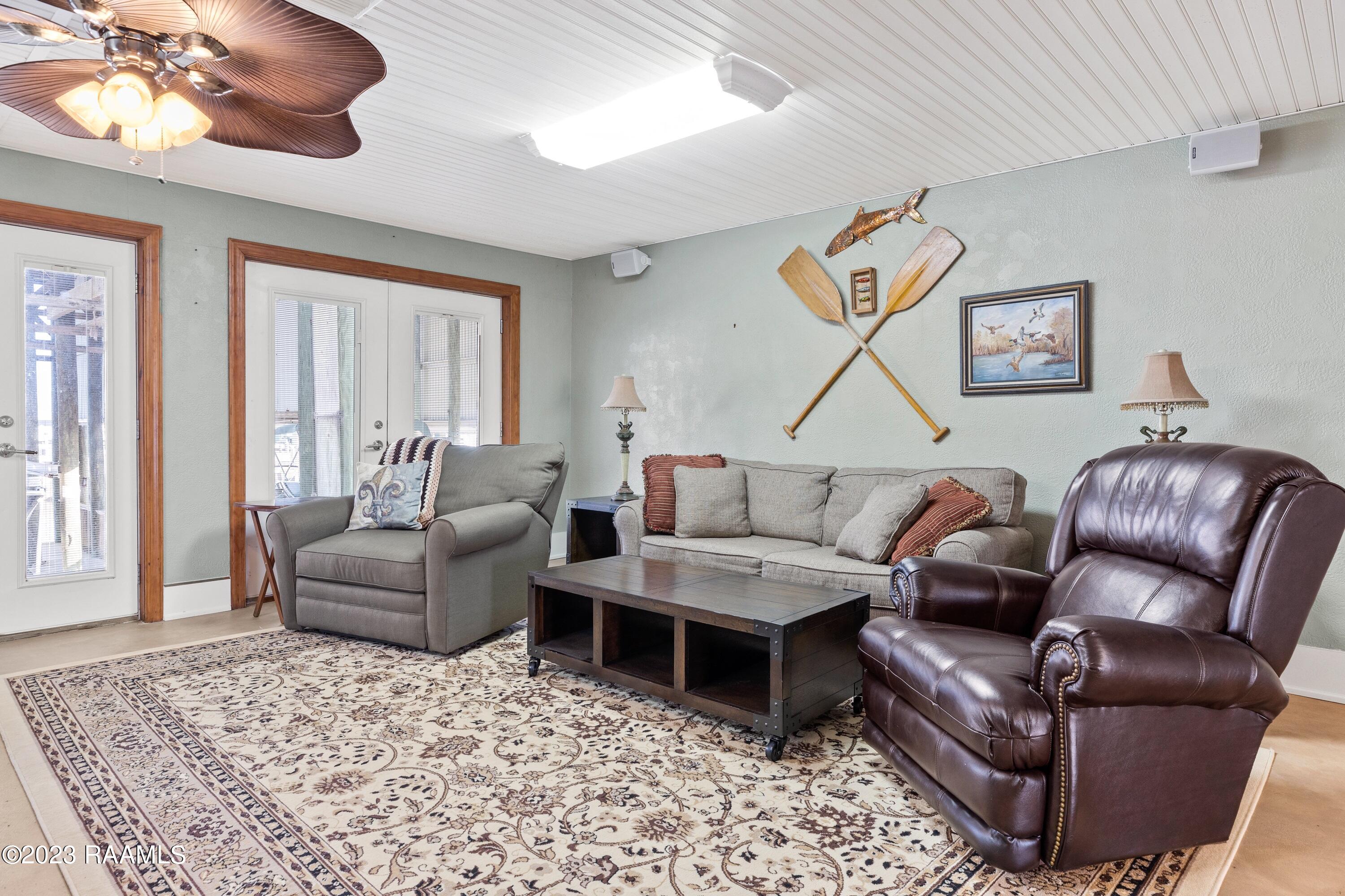 526 Bayview Lane Cypremort Point, LA 70538 - Photo 4 of 30 Downstairs Living