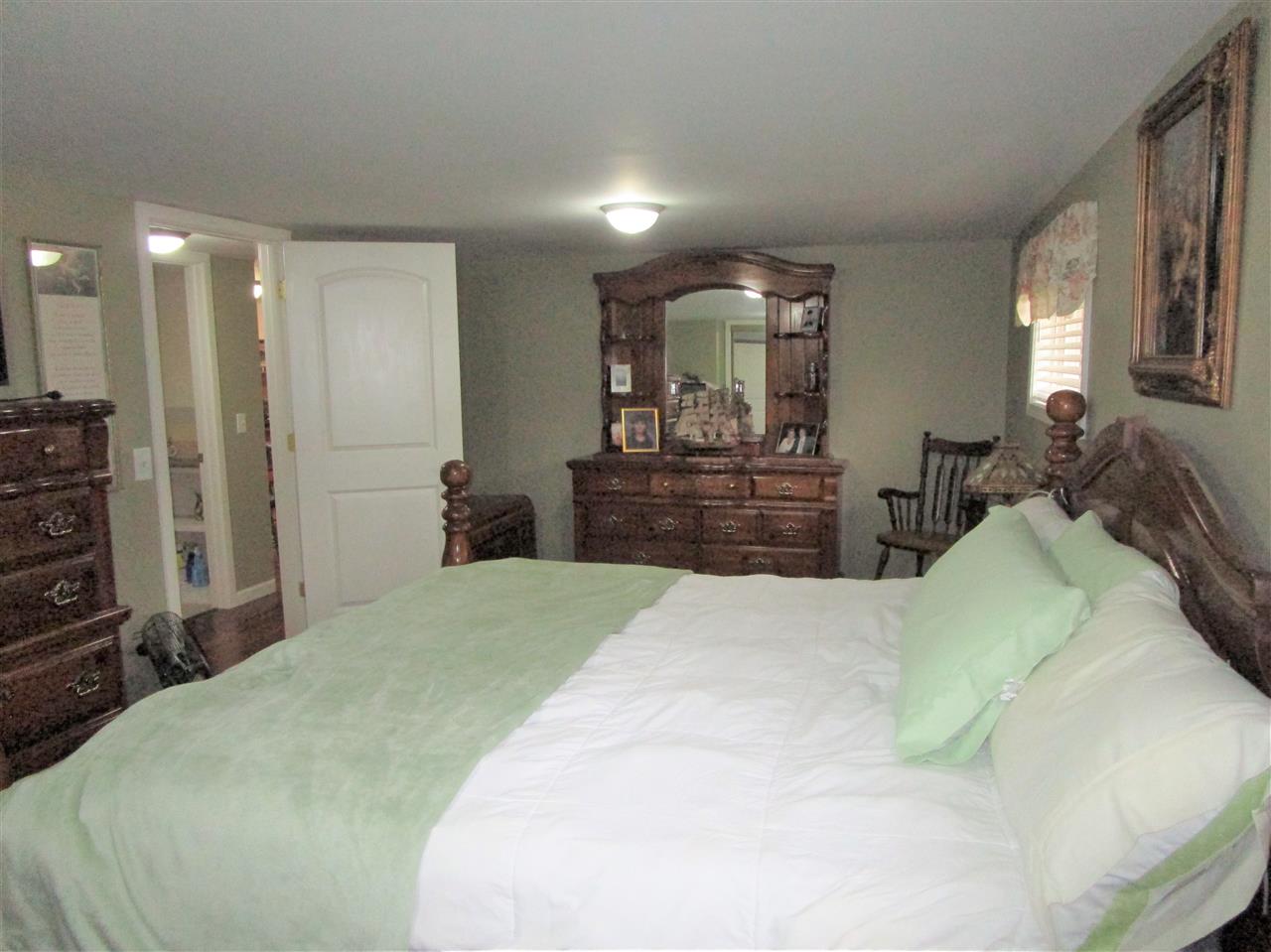 1827 East River Road Kawkawlin, MI 48631 - Photo 15 of 28