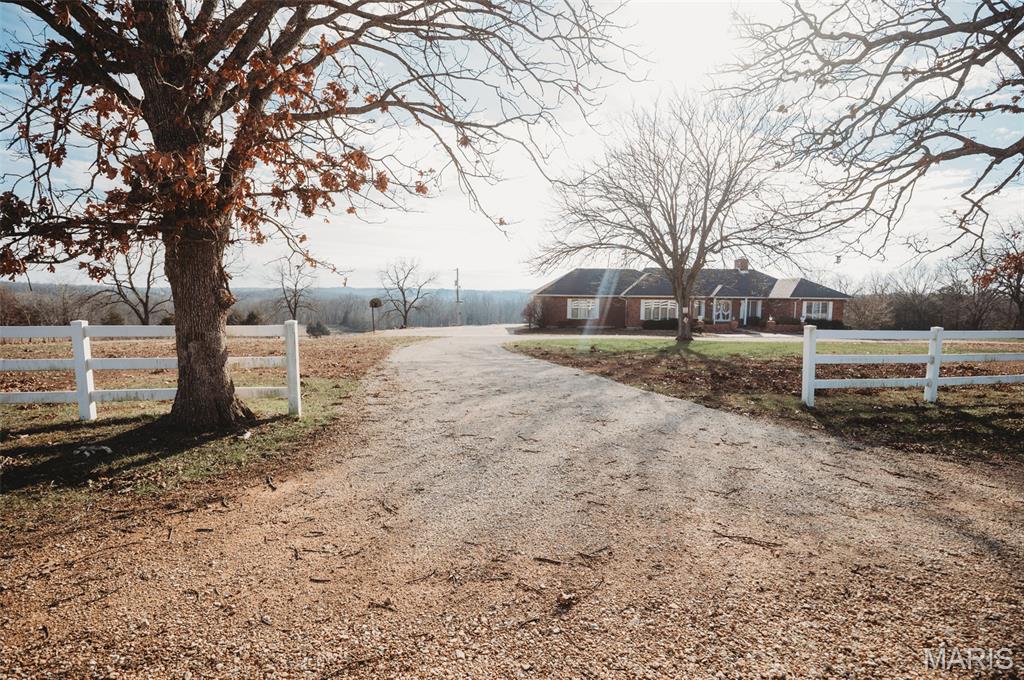 4738 Gorrell Road Bland, MO 65014 - Photo 3 of 56
