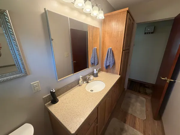 $429,500 | 809 Bighorn Avenue West, Basin, WY 82410