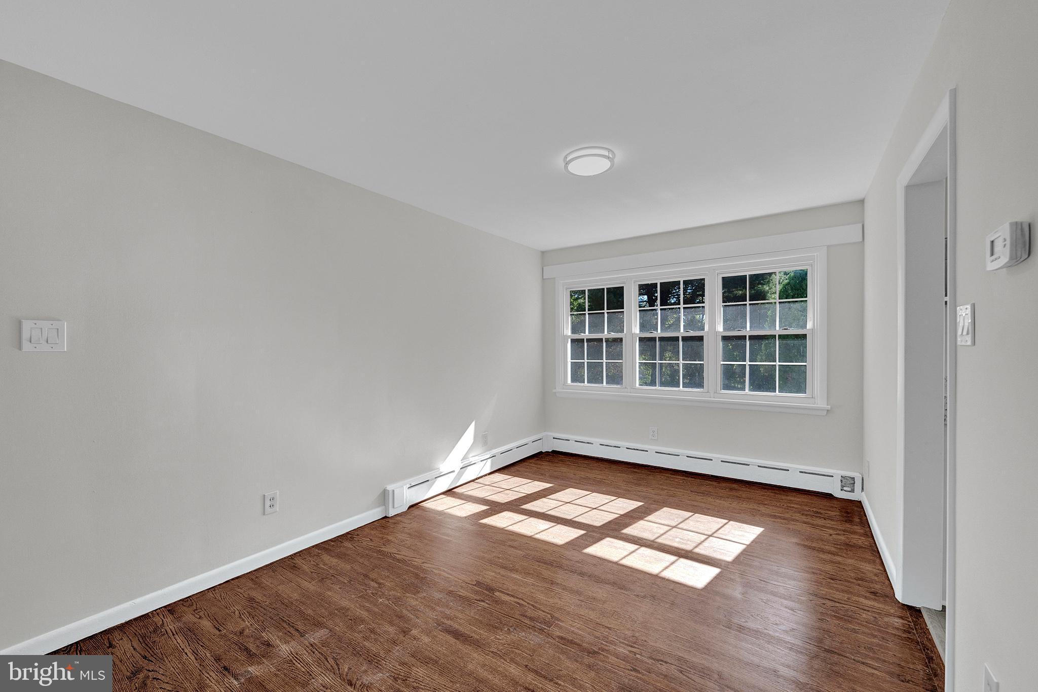 24 Federal City Road Ewing, NJ 08638 - Photo 8 of 37 Gallery Image 8