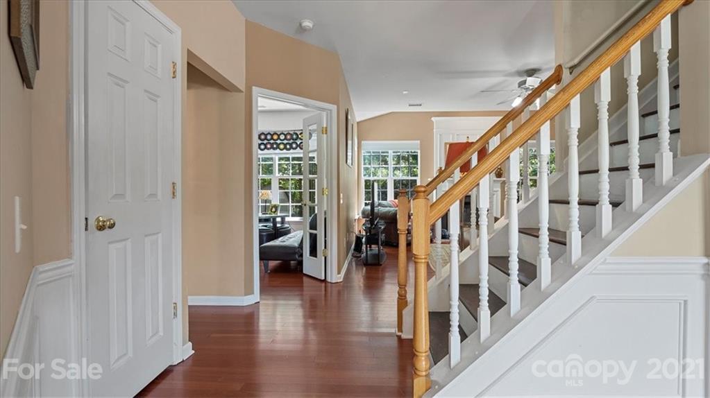 322 Matthews Estates Road Matthews, NC 28105 - Photo 8 of 36 Gallery Image 8