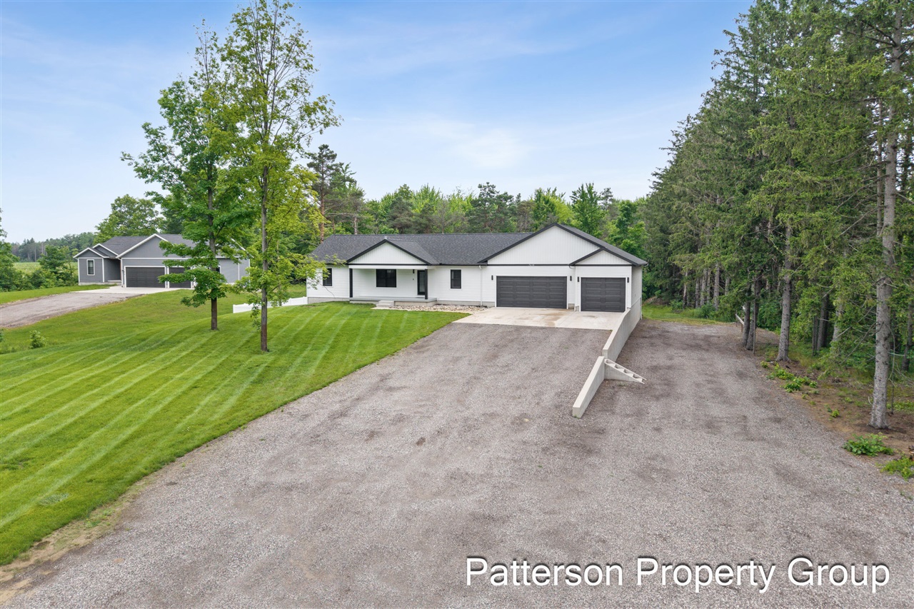 7638 East Sheringer Road Ravenna, MI 49451 - Photo 4 of 54