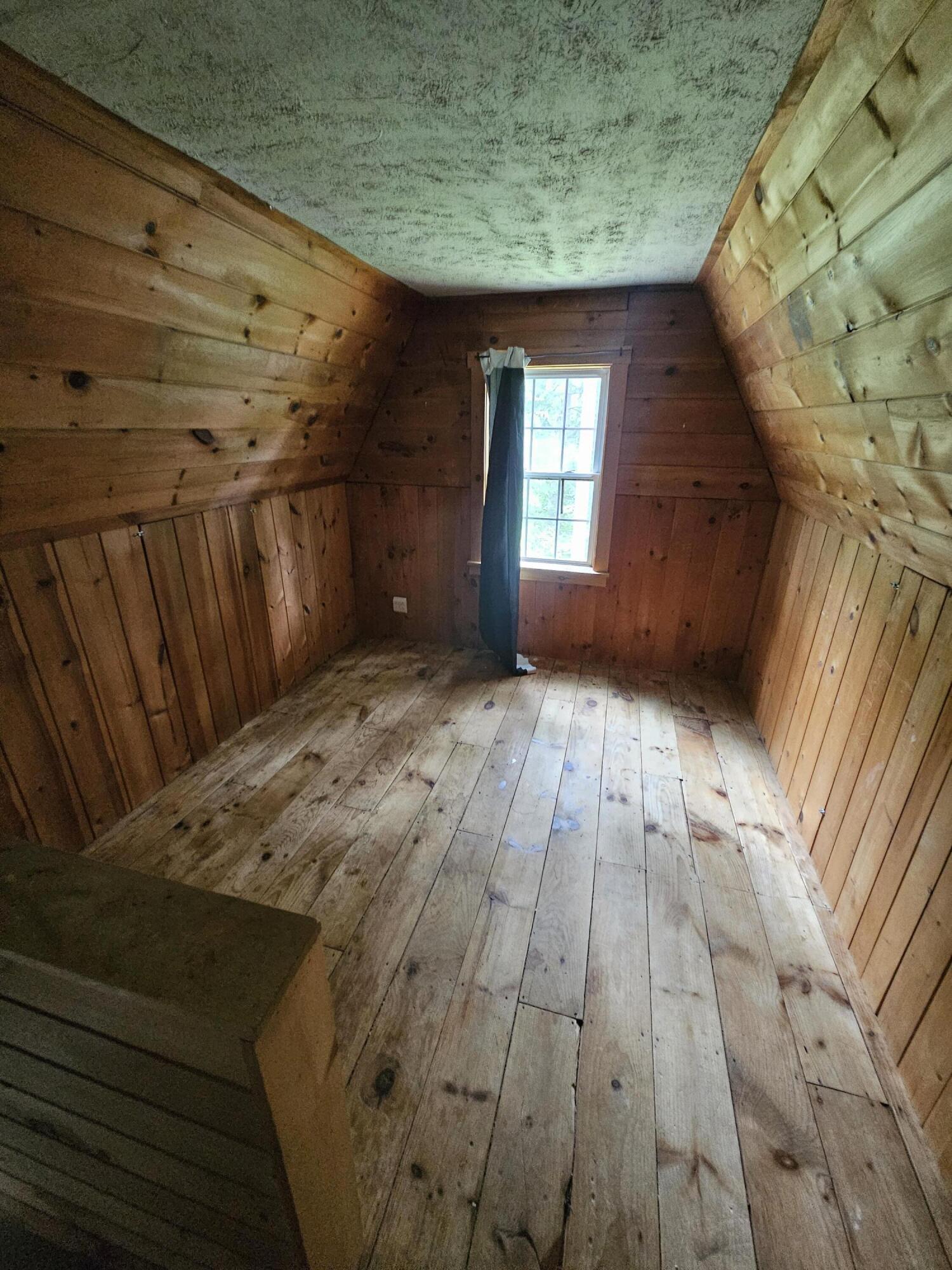 293 Lower Detroit Road Plymouth, ME 04969 - Photo 17 of 19