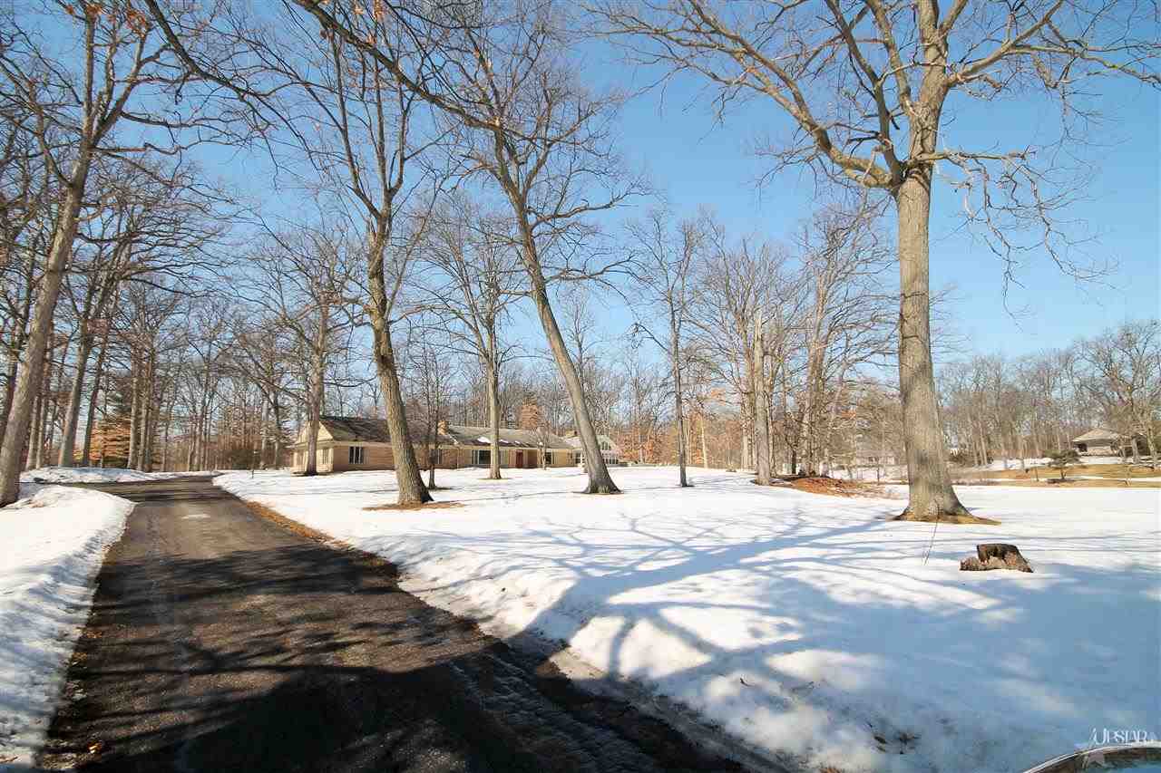 1616 South Hadley Road Fort Wayne, IN 46804 - Photo 1 of 30