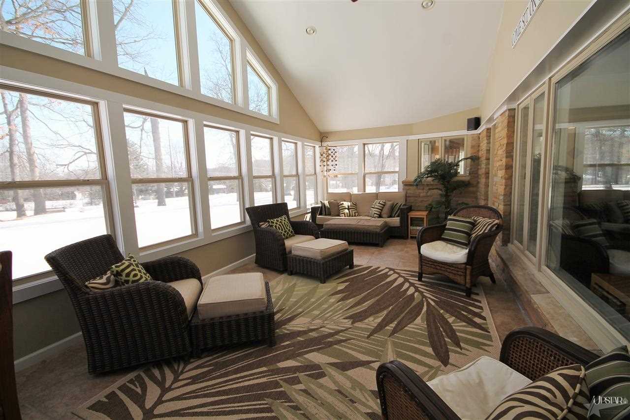 1616 South Hadley Road Fort Wayne, IN 46804 - Photo 13 of 30