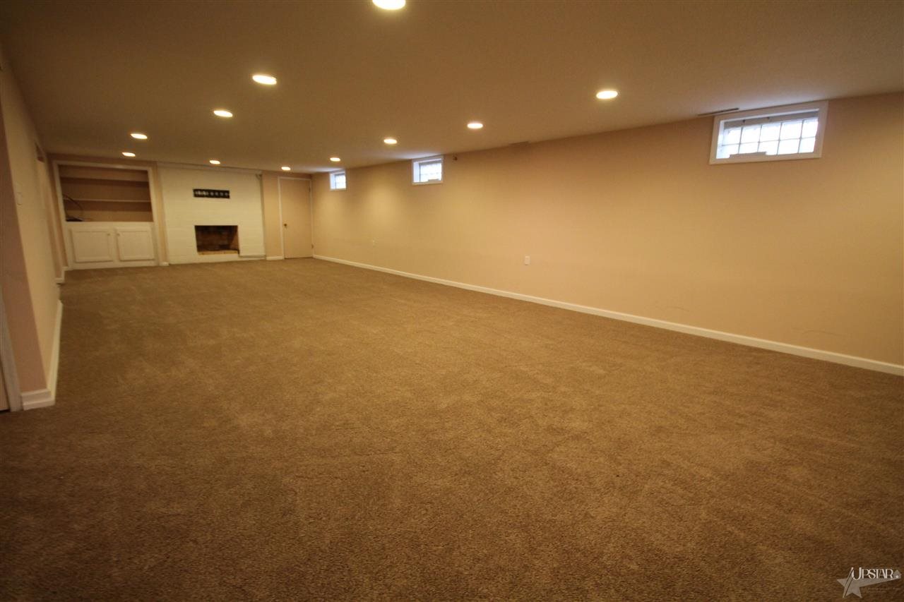 1616 South Hadley Road Fort Wayne, IN 46804 - Photo 28 of 30
