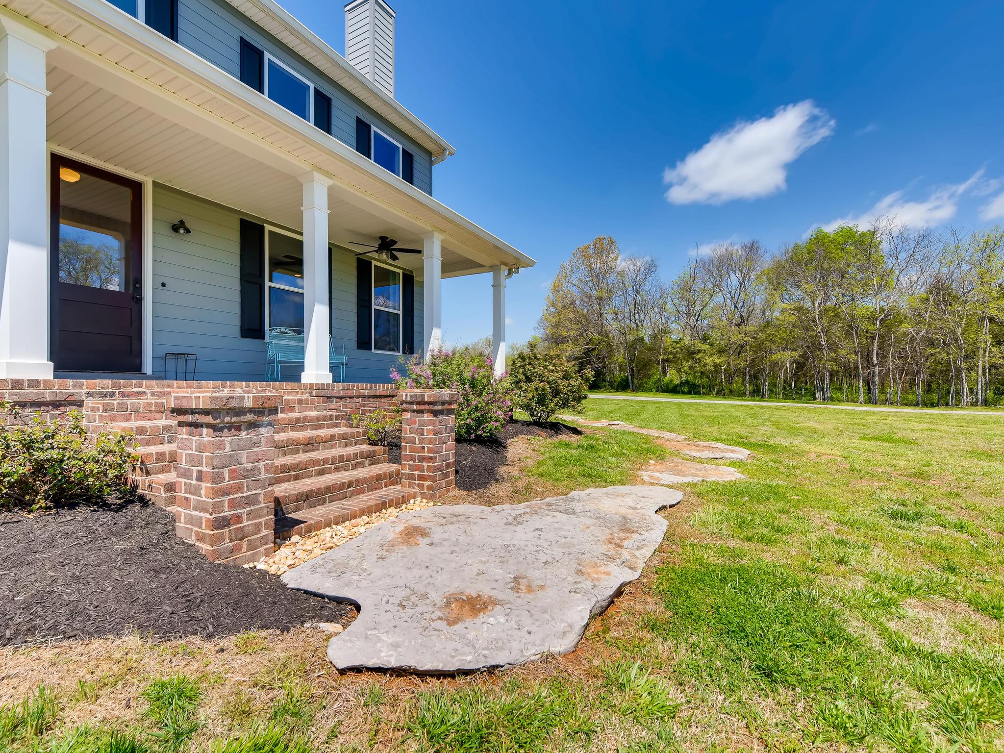 1968 Fellowship Road Mount Juliet, TN 37122 - Photo 4 of 27 Awesome rock walkway