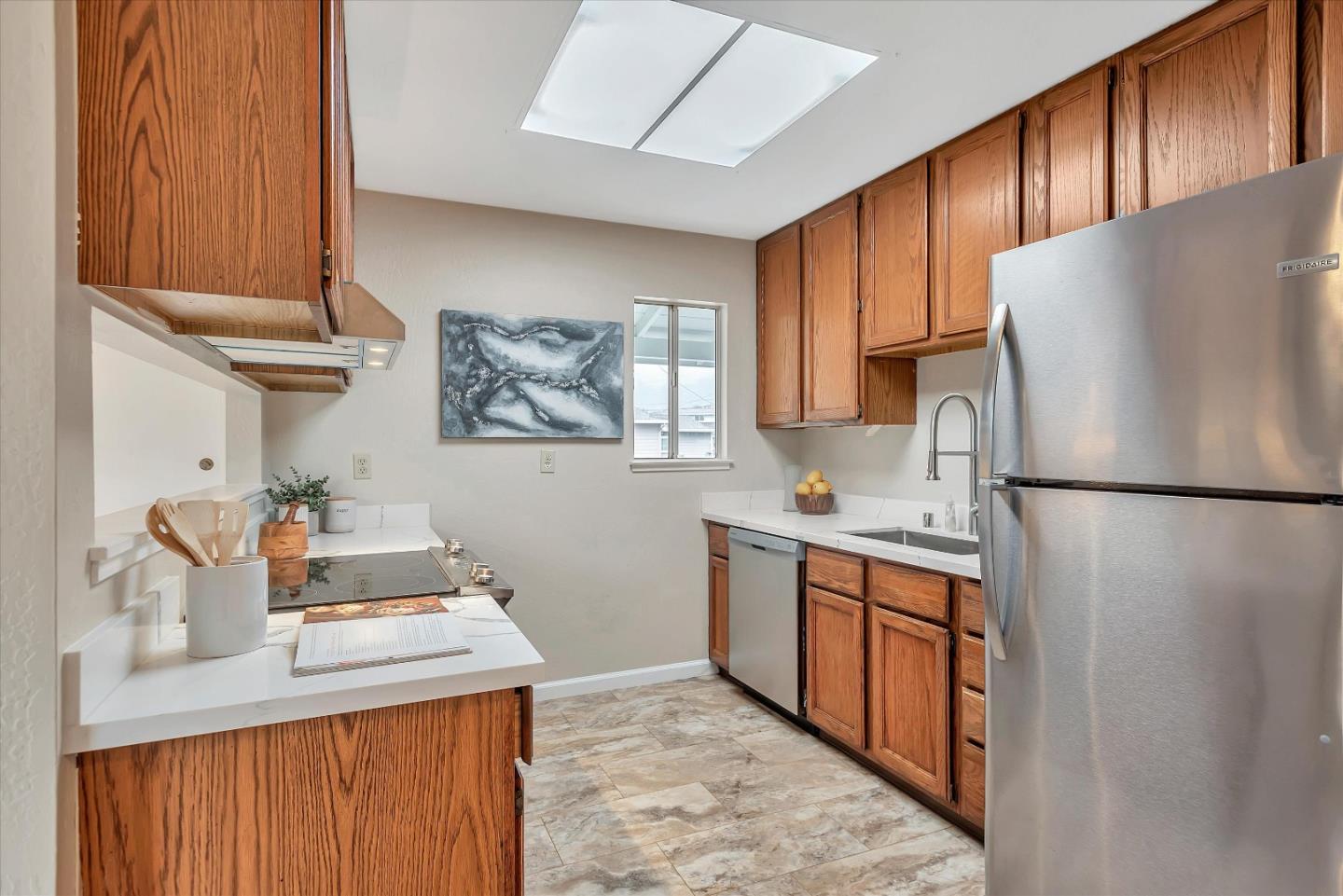 858 Bower Road Pacifica, CA 94044 - Photo 12 of 43 Gallery Image 12