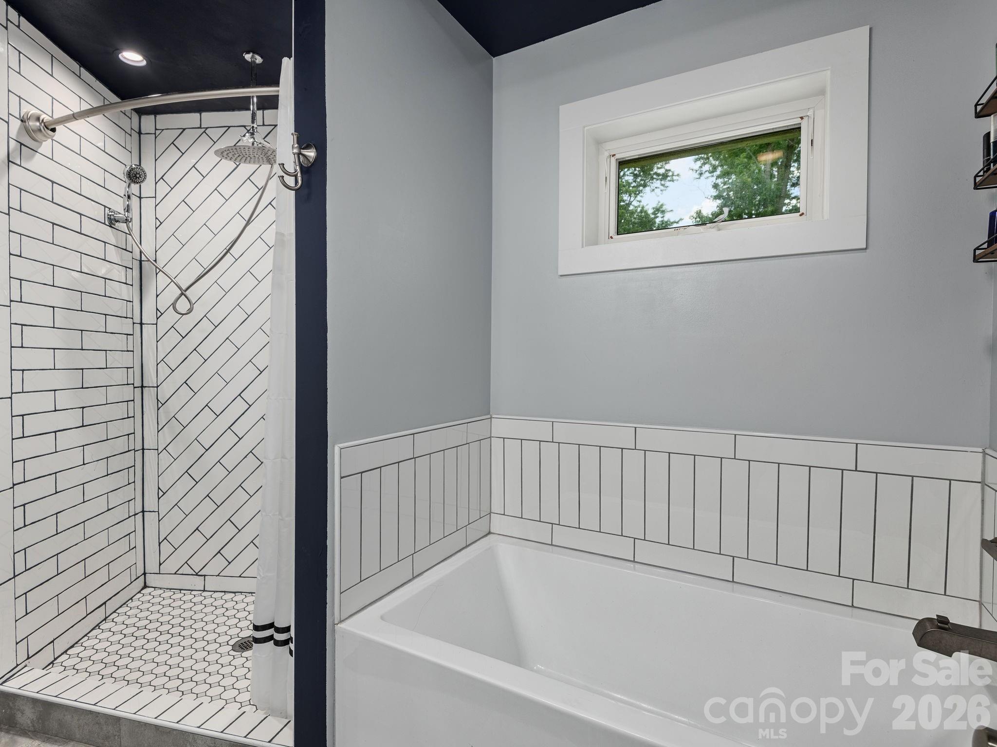 63 Beverly Road West Asheville, NC 28806 - Photo 15 of 40