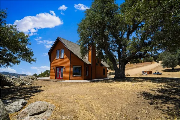 $2,200 | 29400 Skyline Drive, Tehachapi, CA 93561