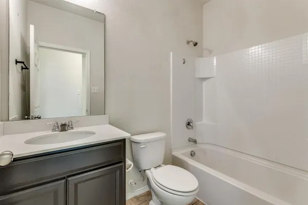 $2,000 | 2031 Avondown Road, Forney, TX 75126