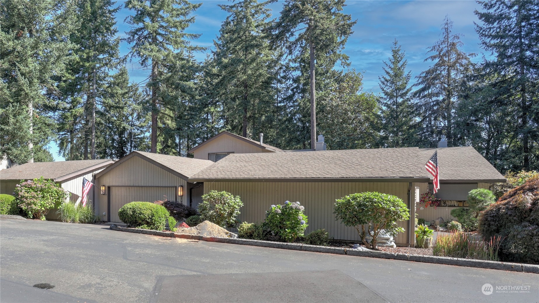 17420 147th Avenue Southeast, Unit 6 Renton, WA 98058 - Photo 6 of 32 front view of a house with a street