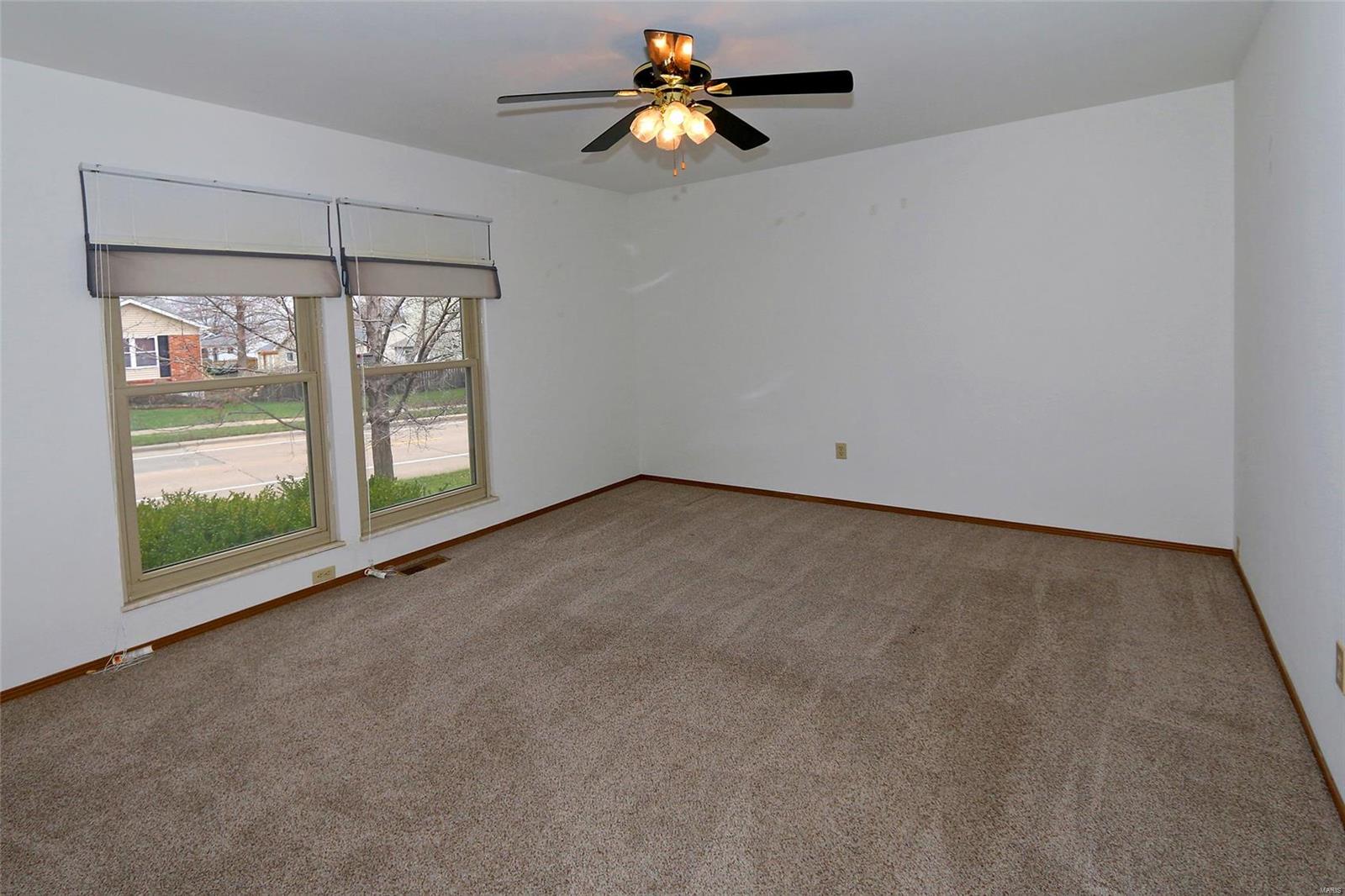 1148 Spencer Road St. Peters, MO 63376 - Photo 11 of 29 Gallery Image 11