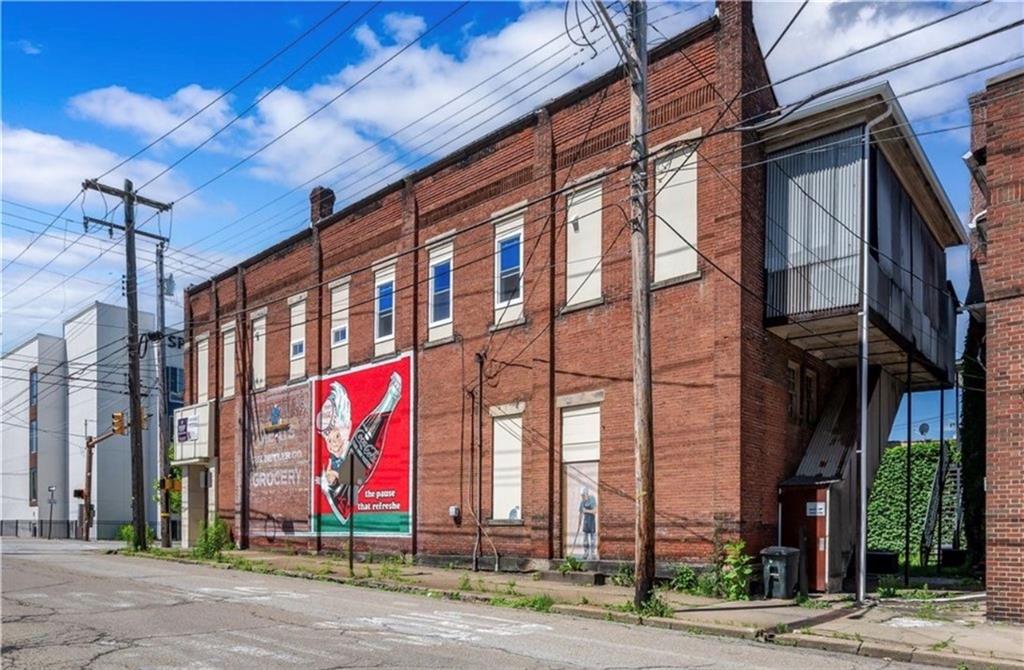 140 East Jefferson Street Butler, PA 16001 - Photo 2 of 2 a building view