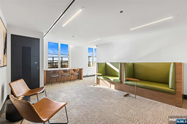 $999,999 | 1000 Maxwell Lane, Unit 11I, Hoboken, NJ 07030