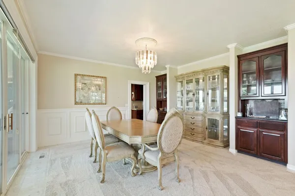 $1,800,000 | 21649 Des Moines Road, Acampo, CA 95220