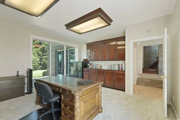 $1,800,000 | 21649 Des Moines Road, Acampo, CA 95220