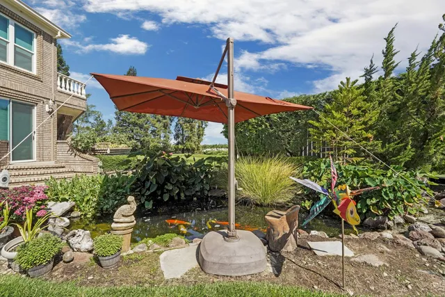 $2,099,000 | 21649 Des Moines Road, Acampo, CA 95220