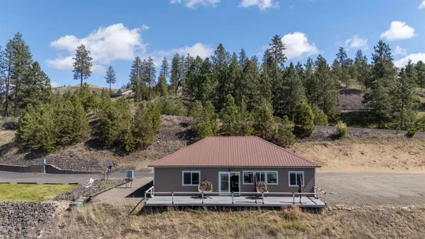 $399,950 | 39725 Overlook Lane North, Seven Bays, WA 99122