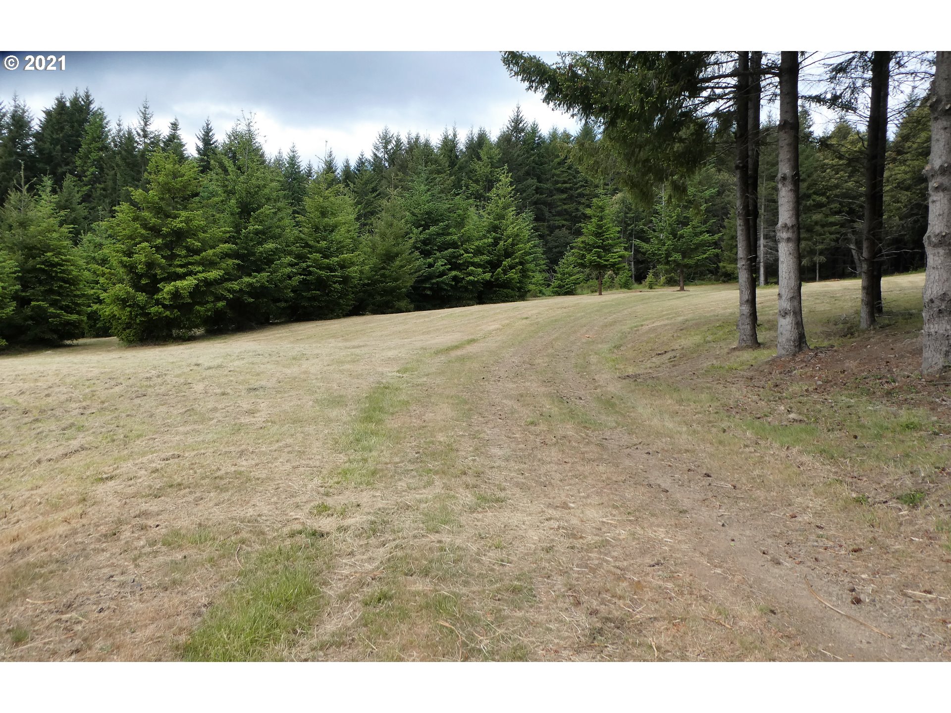 Miller Ranch Road, Unit 400 Gold Beach, OR 97444 - Photo 10 of 32 Gallery Image 10