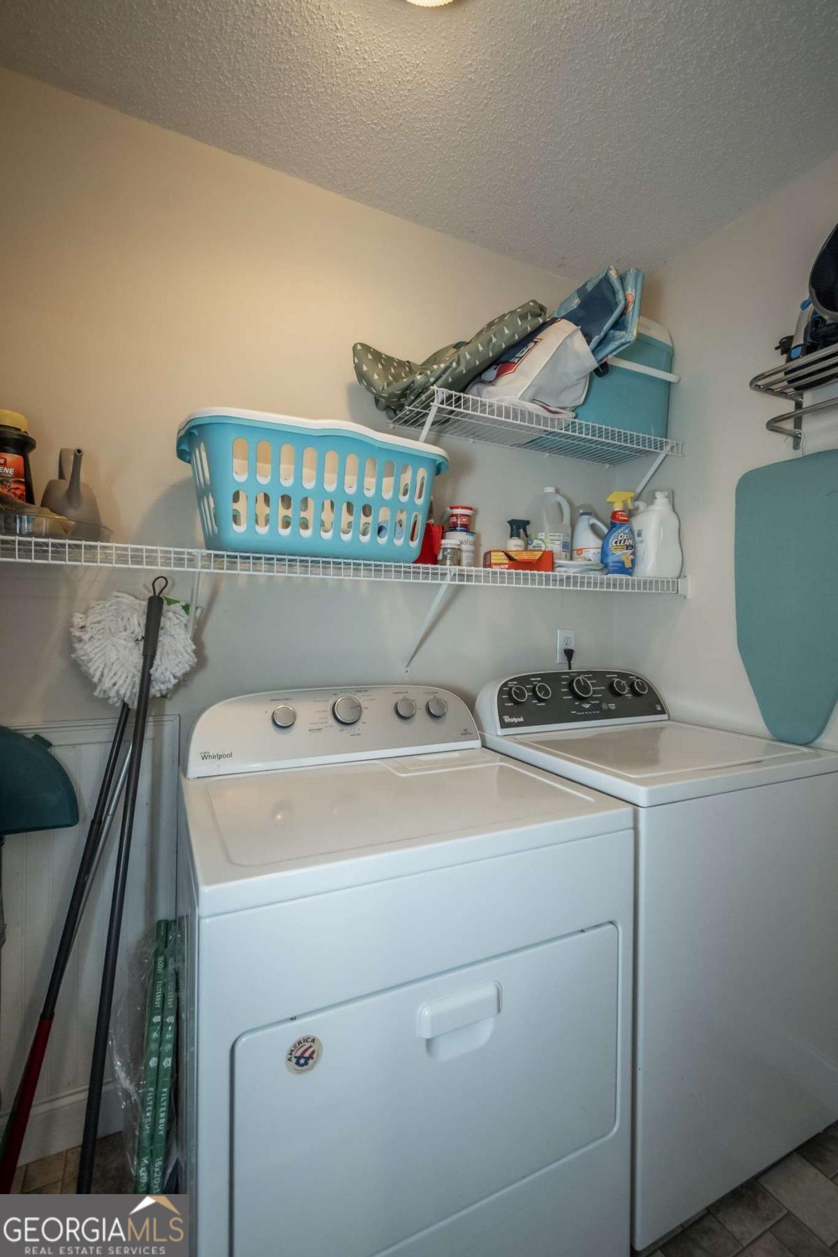 199 Brickyard Road Comer, GA 30629 - Photo 24 of 43 a utility room with dryer and washer