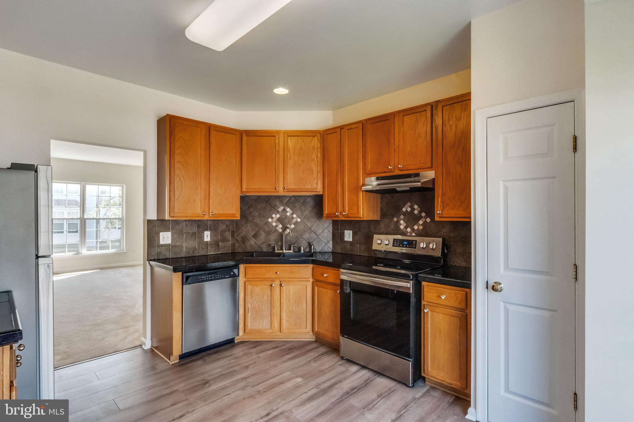 8318 Green Grass Road Laurel, MD 20724 - Photo 3 of 10 Gallery Image 3