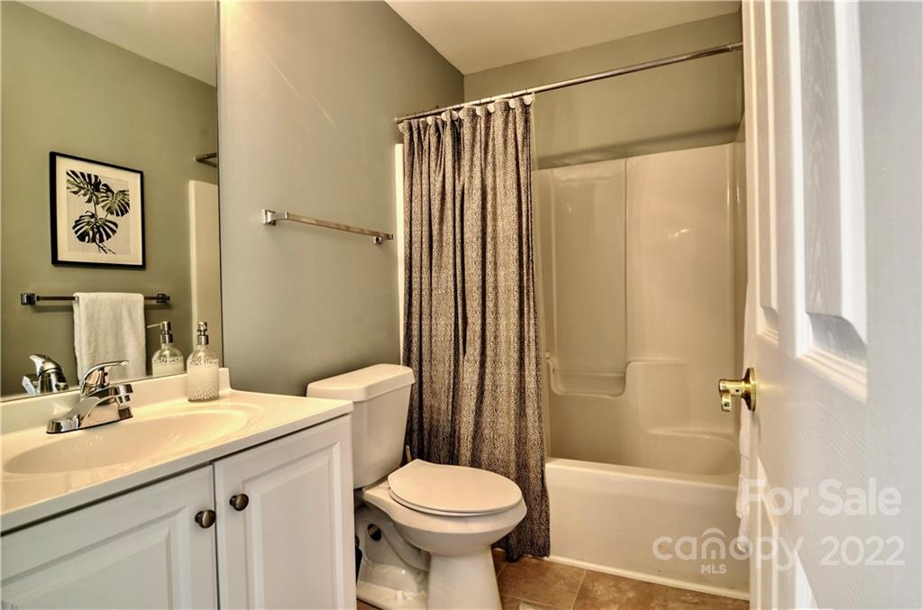 644 Clearbrook Road Matthews, NC 28105 - Photo 26 of 40 Gallery Image 26